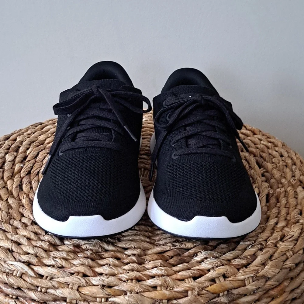Kizik Womens Lima Hands Free‎ Slip On Black Mesh Knit Athleisure Sneakers 7.5W